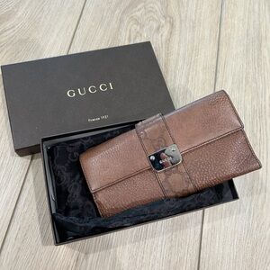 Authentic Gucci Brown Leather Wallet